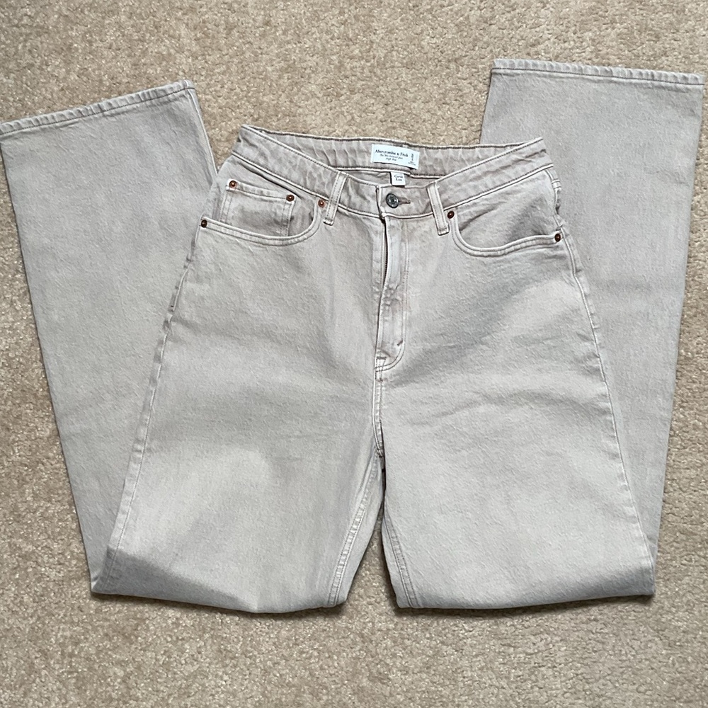 A&F Beige Jean